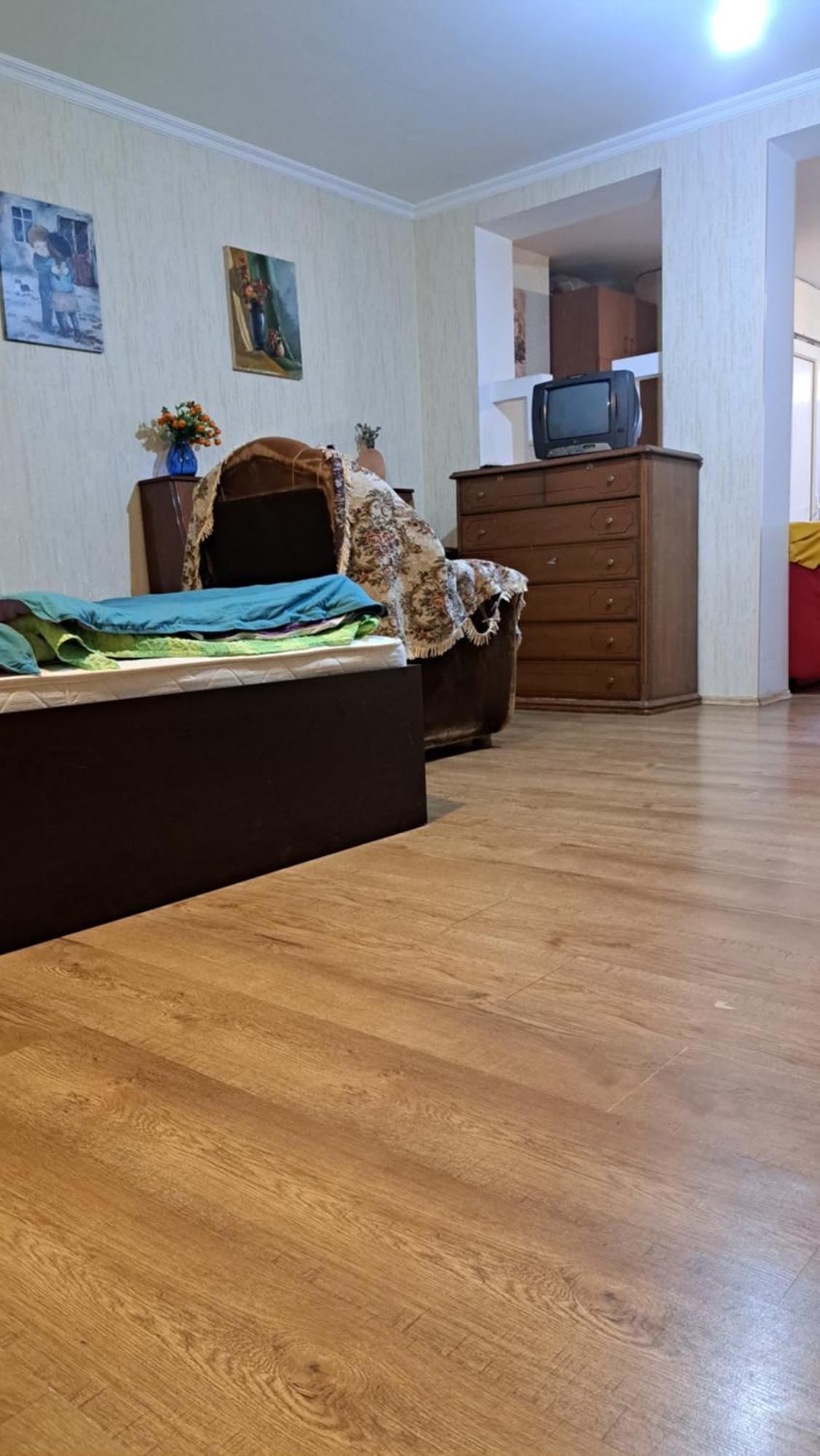 Cozy, Warm & Cheap Apartment Тбилиси Екстериор снимка